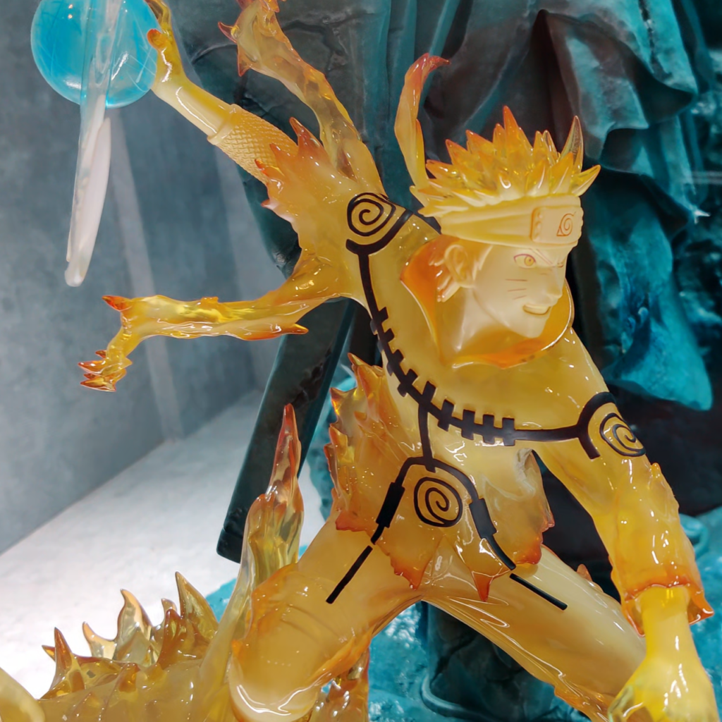 Awesome Naruto statue