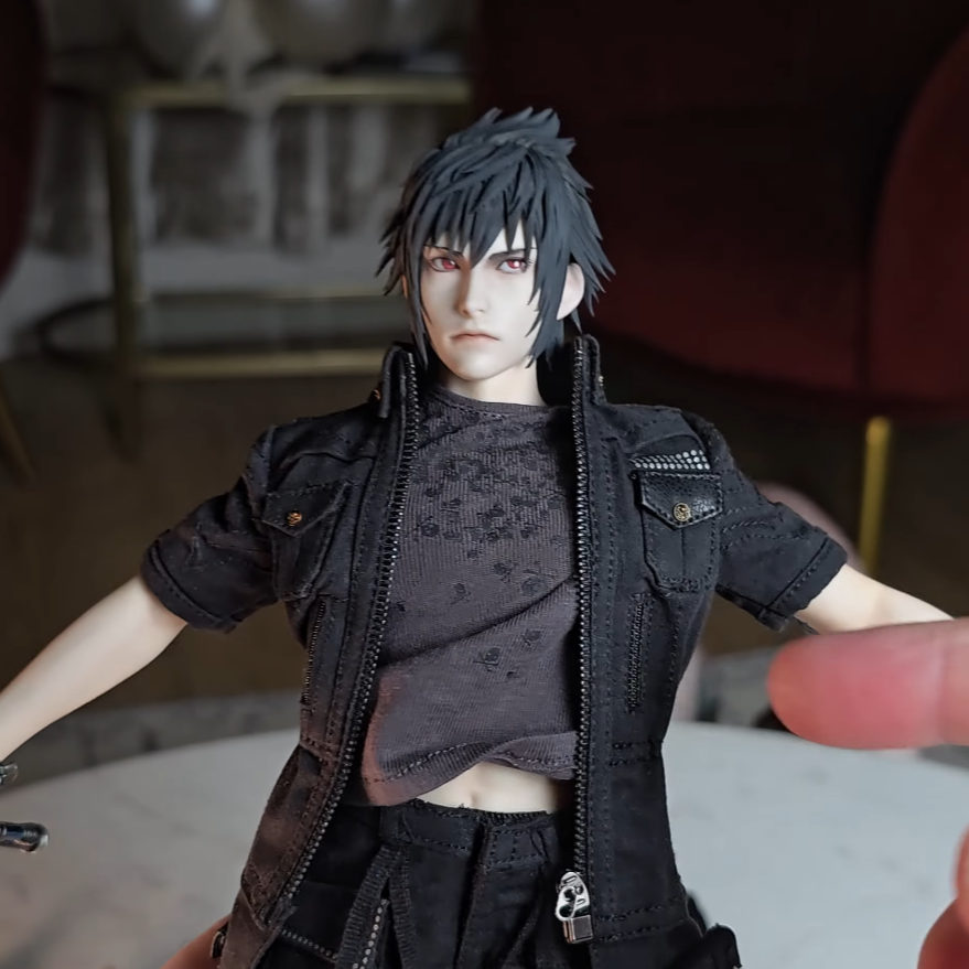 GameToys Noctis clothes